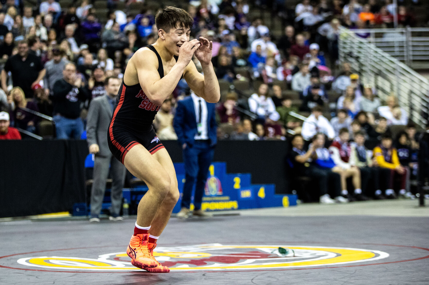 022022-owh-spo-statewrestling-LS20.jpg